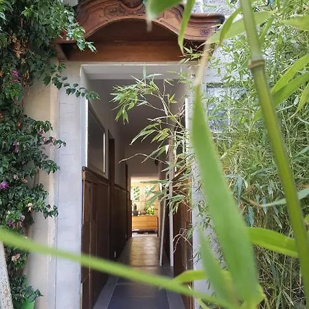 Le Clos Des Lavandes Casa de hóspedes *